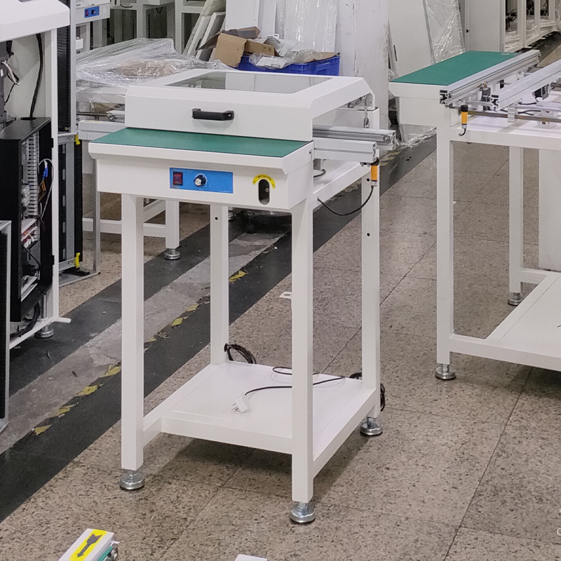 smt设备J9九游接驳台带防尘罩