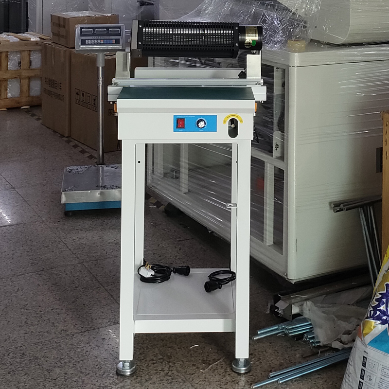 smt设备J9九游接驳台